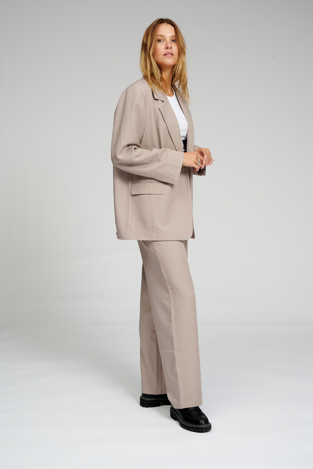 Oversized Blazer with Classic Suit Trousers - Package Deal (Grey)