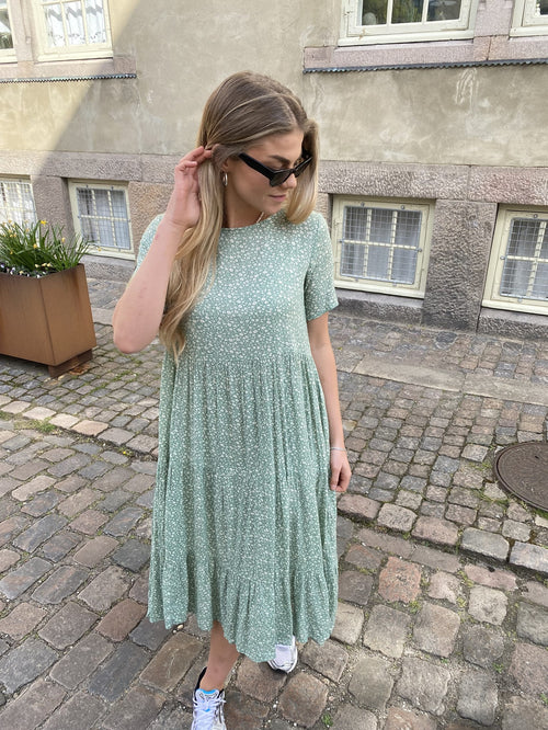 Abigail Life Midi Dress - Chinois Green - ONLY - Green