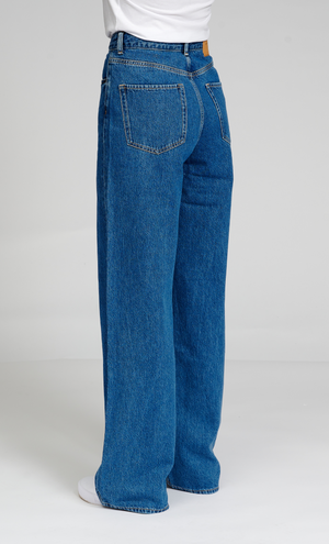 Performance Wide Jeans - Medium Blue Denim