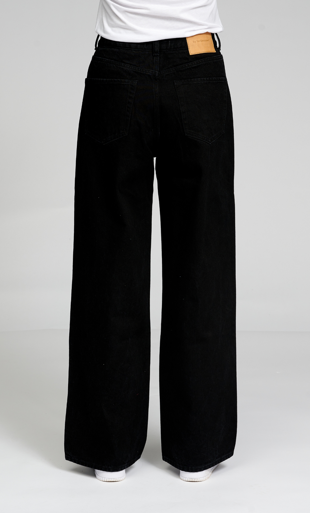 Performance Wide Jeans - Black Denim