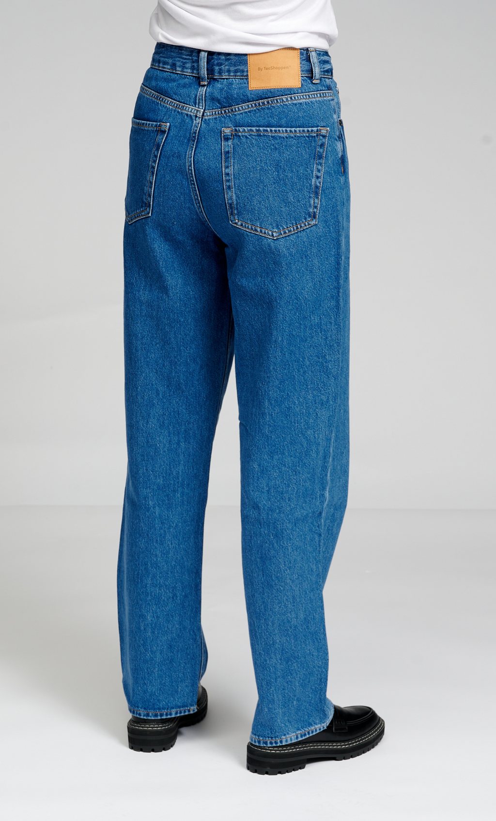 Performance Loose Jeans - Medium Blue Denim