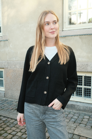 Sara Cardigan - Black