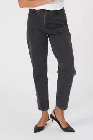 Performance Mom Jeans - Package Deal (2 pcs.)