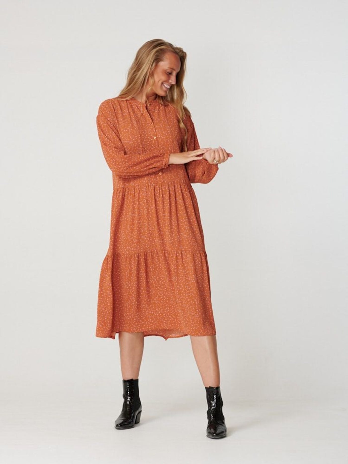 Sara long-sleeved dress - Rosa - Amis de Copenhague - Orange 2