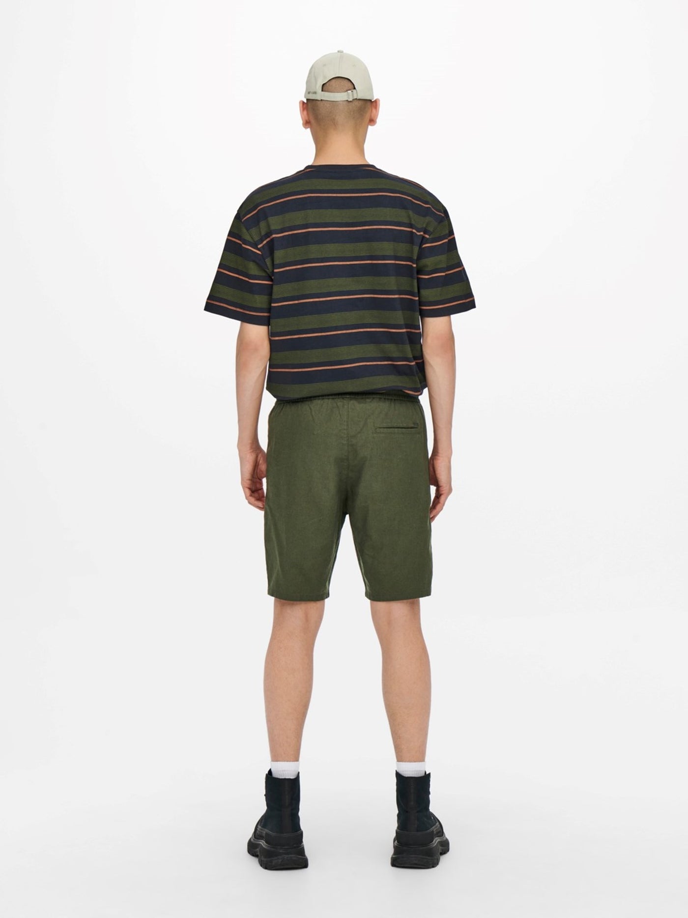 Linus Linen Shorts - Olive Night - Only & Sons - Green 4