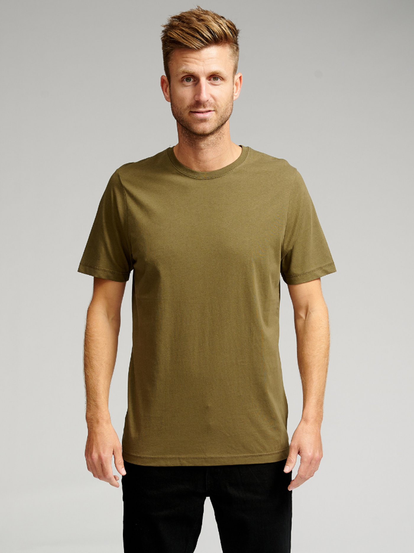 Organic Basic T-shirt - Army - TeeShoppen - Green